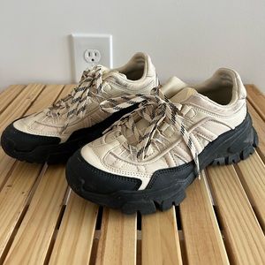 Zara Hiking Outdoor Shoes